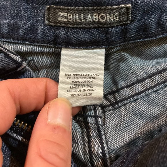 Cheeky blue denim jean shorts - Picture 3 of 5